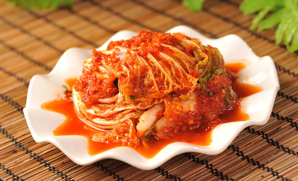 김치의 효능: 건강한 장을 위한 한국의 발효 음식