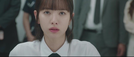 피라미드 게임 커피차 홍보 김지연 귀걸이&amp;#44; 반지_딘반