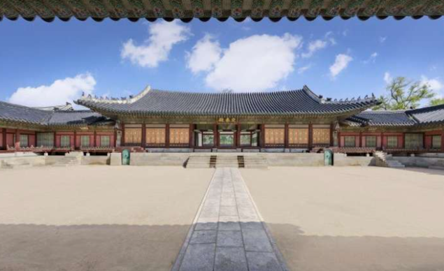교태전 전경