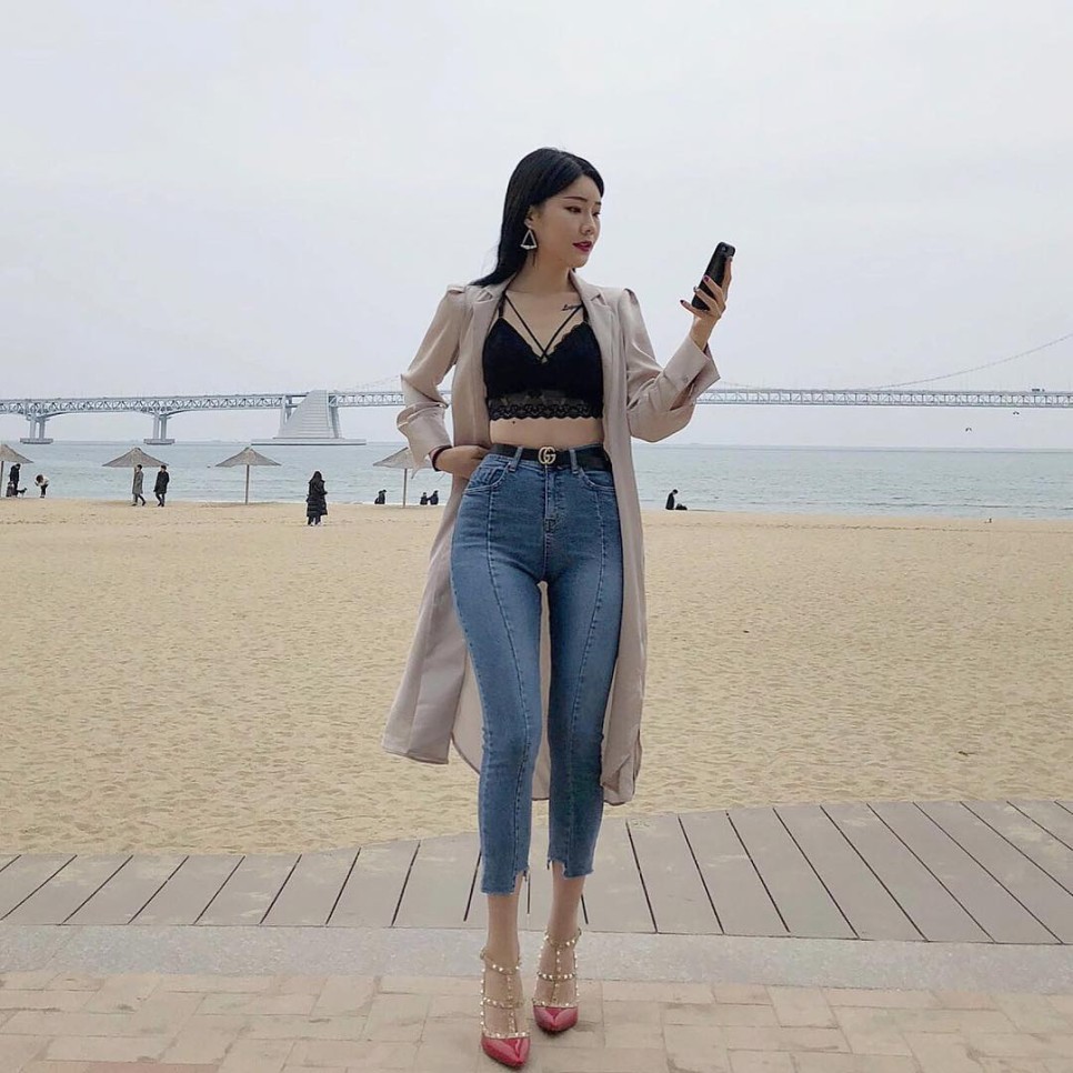  투비무드 모델 겸 사장님 예주
