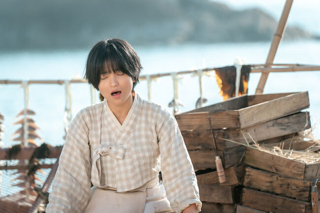 년