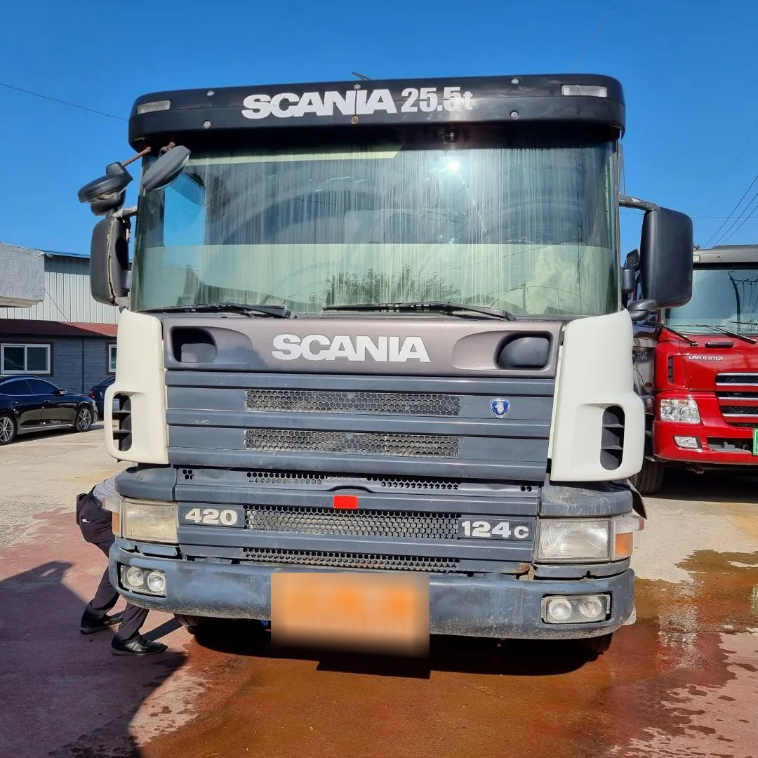  스카니아 SCANIA 420 모델 2004년식 1300만원 판매합니다