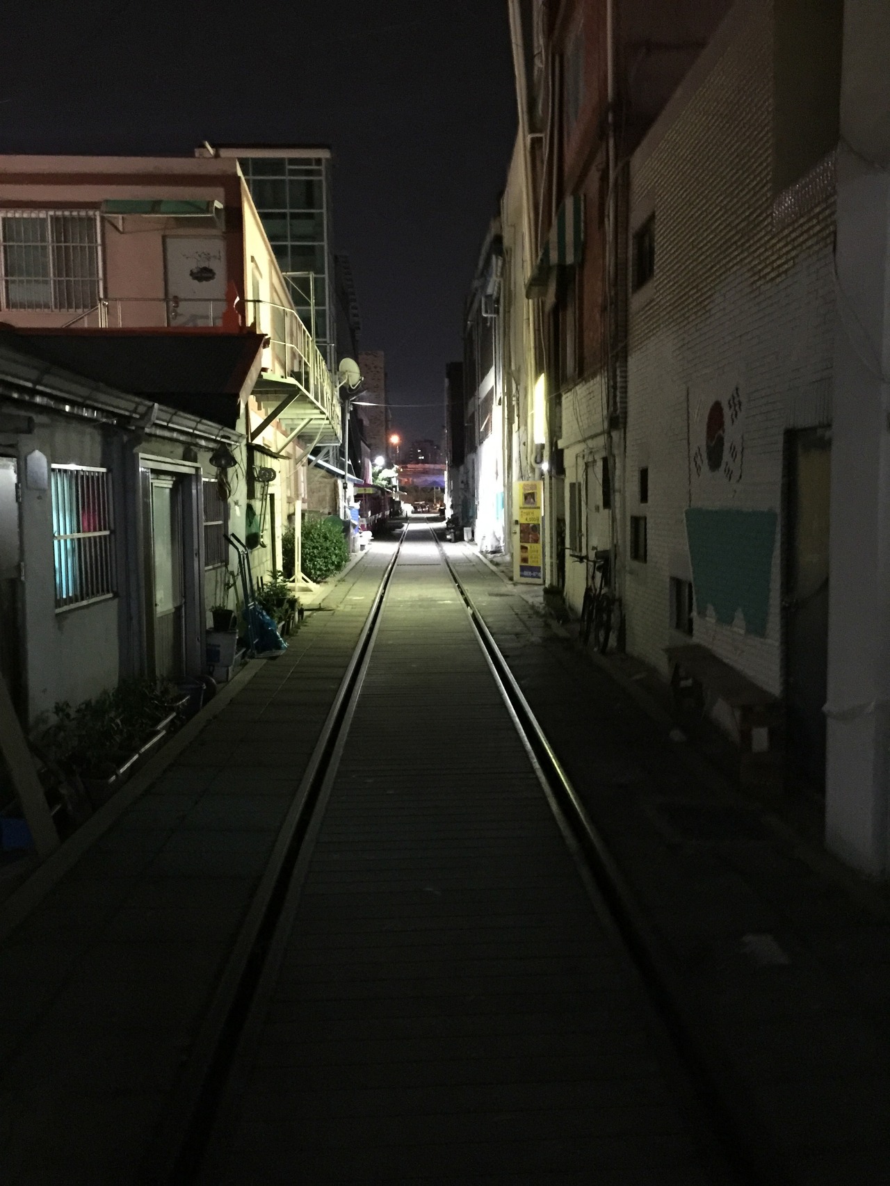  평택중앙시장 벽화거리 야경