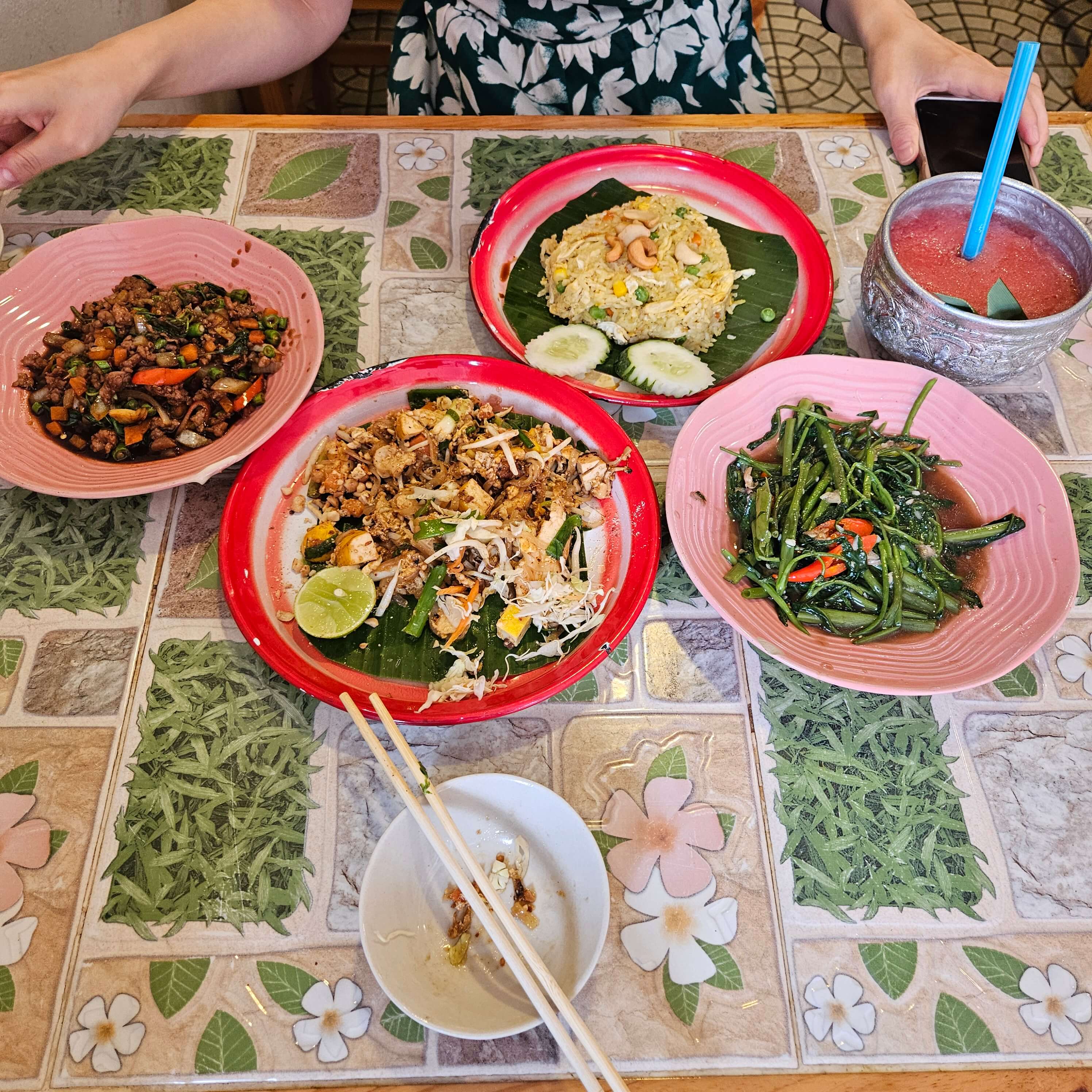 겨울 동남아 여행 - 태국 치앙마이 1편(공항택시,숙소,올드타운 맛집추천,날씨)