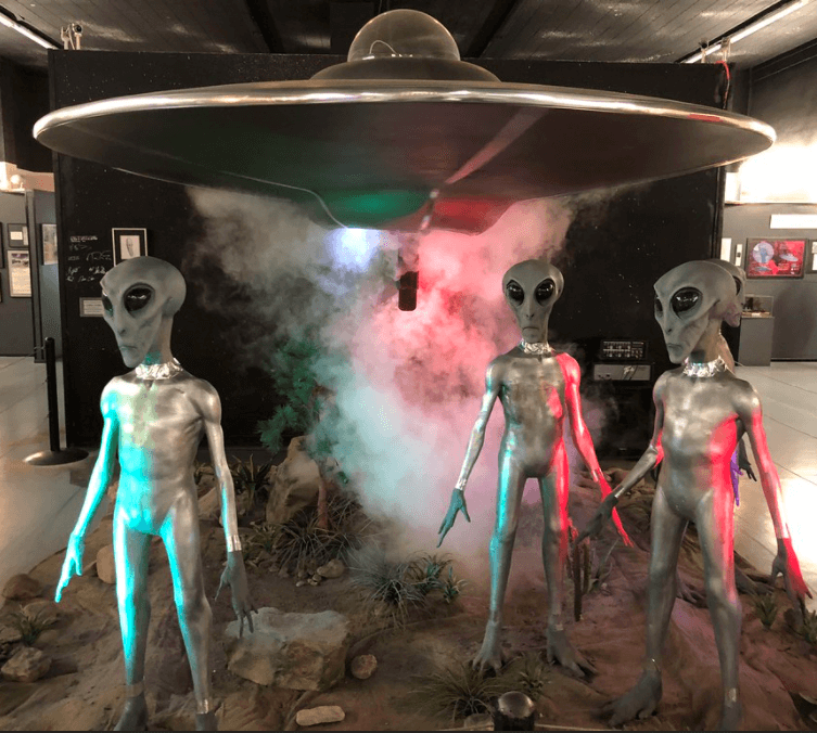 로스웰-UFO-박물관-외계인-모형
