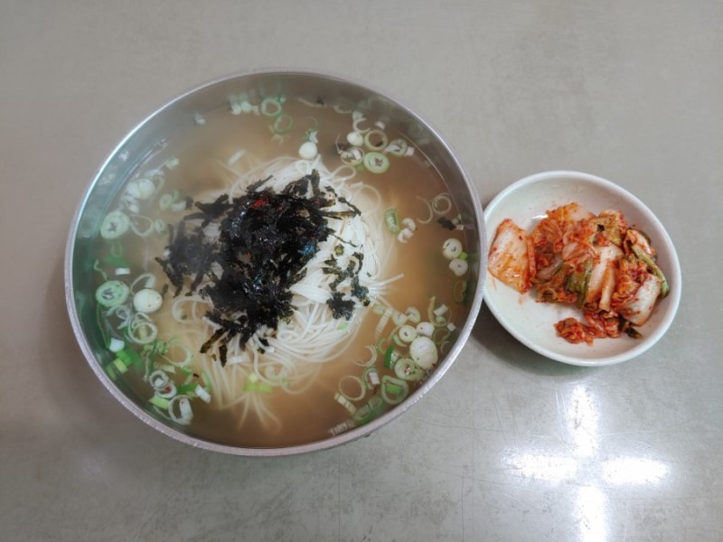 행주산성 멸치국수 맛집 '원조국수집'