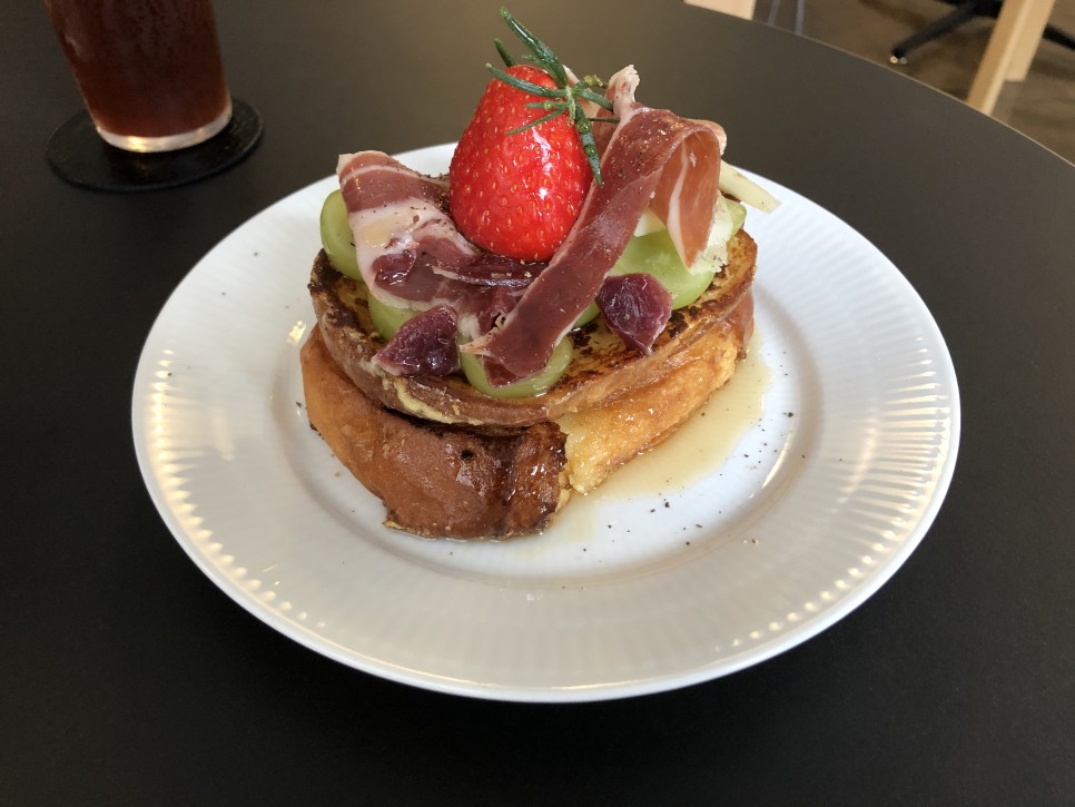 오픈주방 [전주 카페] 샘샘커피 분위기 9