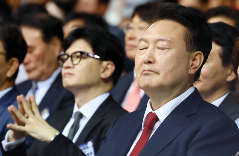 윤석열 대통령과 한동훈 후보의 3차 충돌: 김건희 여사 문자 논란
