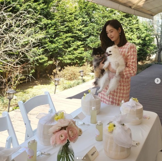 성유리 쌍둥이 딸 100일 생일 럭셔리 파티, 백일 돌잔치, 남편 프로골퍼 안성현.