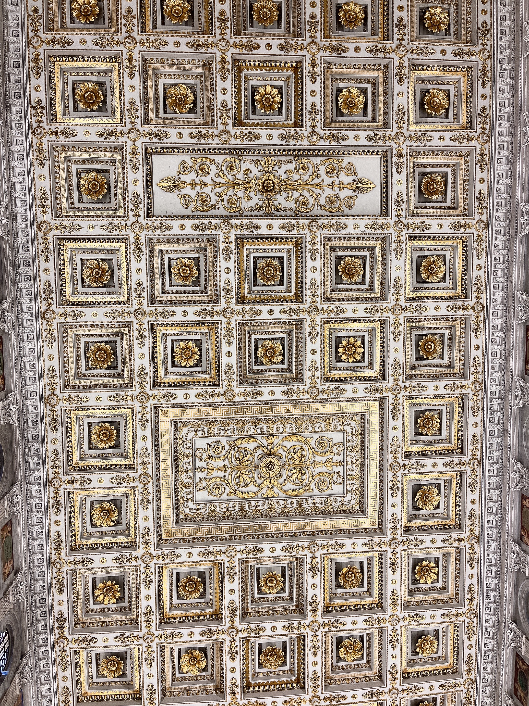 로마 성당 건축 장식