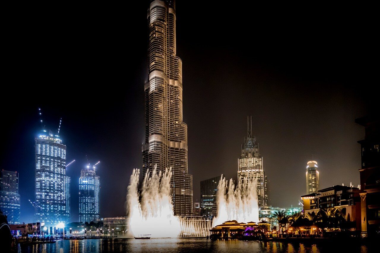 부르즈 할리파가 보이는 두바이 분수쇼 야경