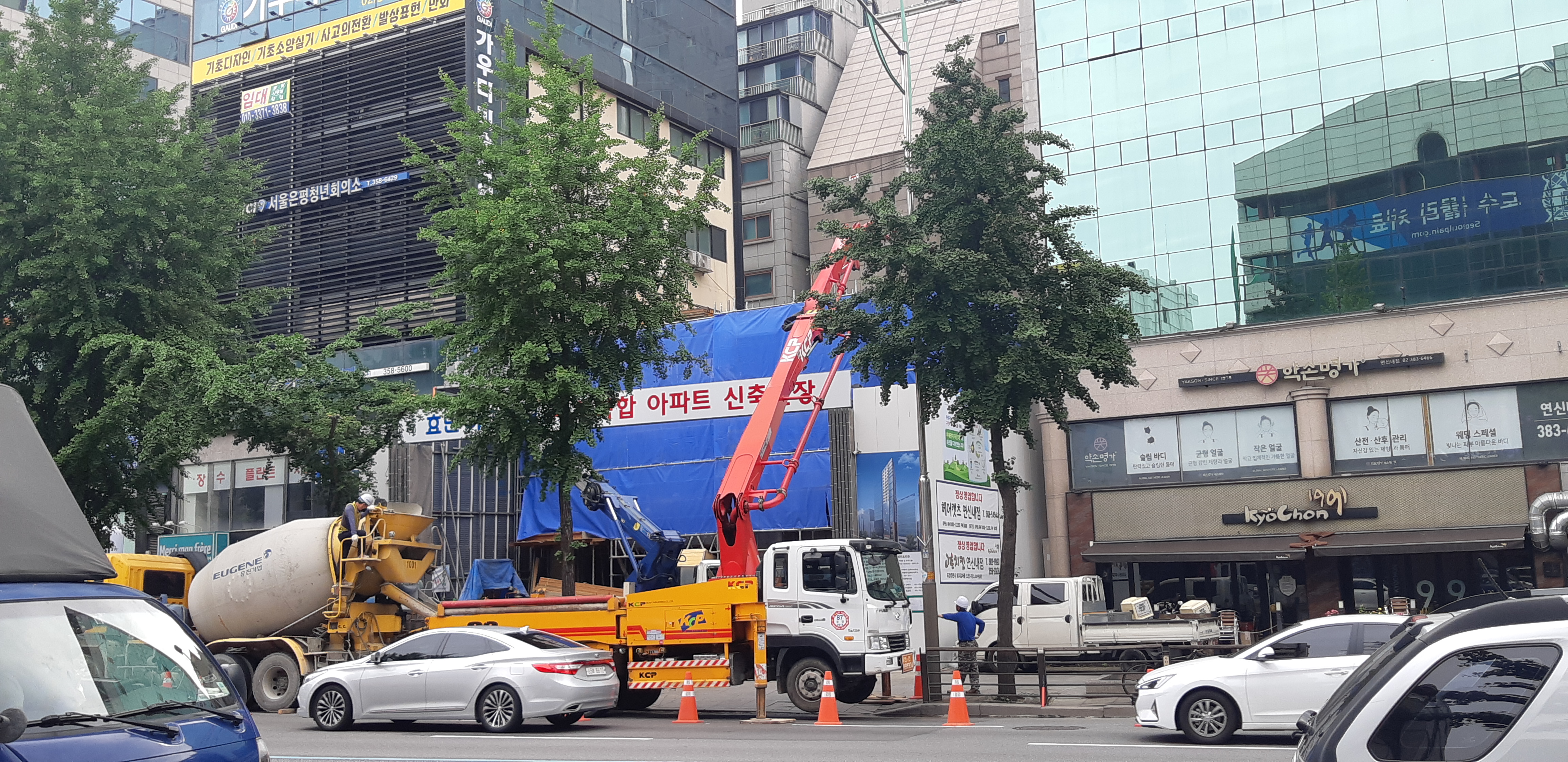  은평구 연신내역인근 건물 공사 현장 사진 48 효민아크로뷰 주상복합 아파트 신축현장 (korean construction)