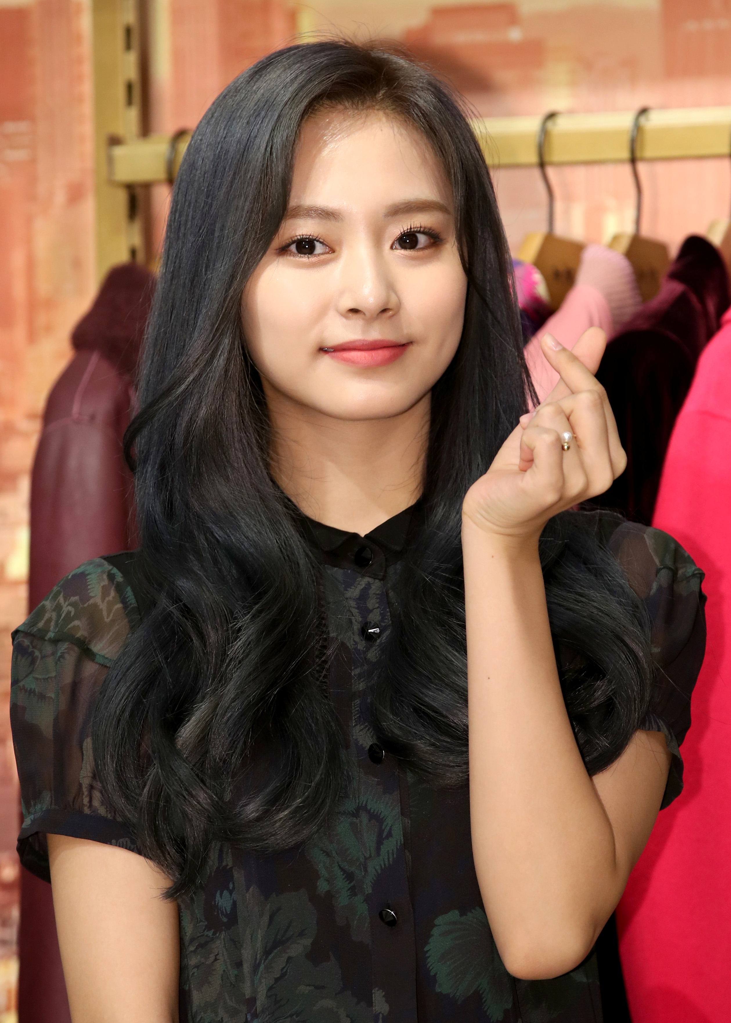 쯔위 이미지
