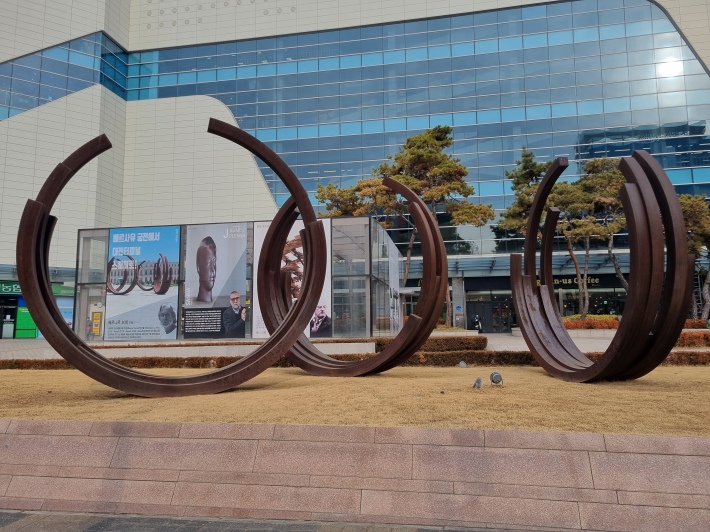 3groupes d’Arcs-작품명