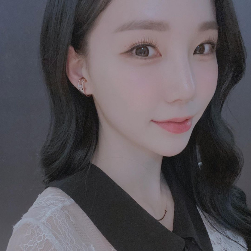  이정현 아나운서 인스타그램 셀카 사진