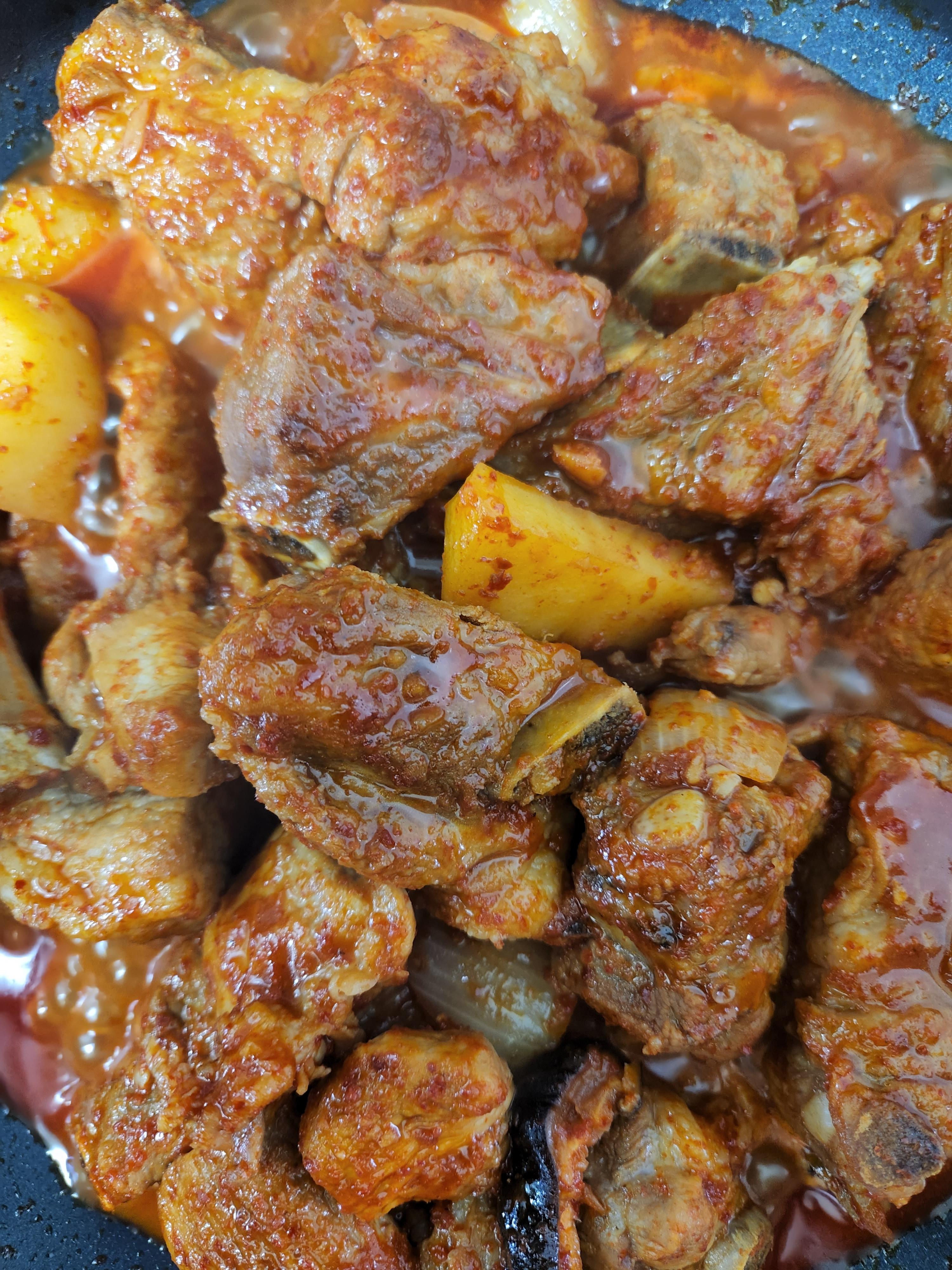  돼지갈비 사과찜