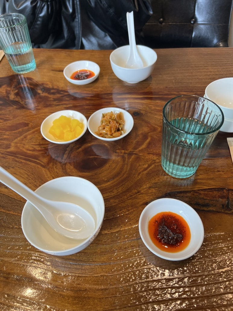 새우완탕쌀국수