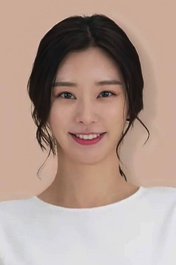 배우-이주빈
