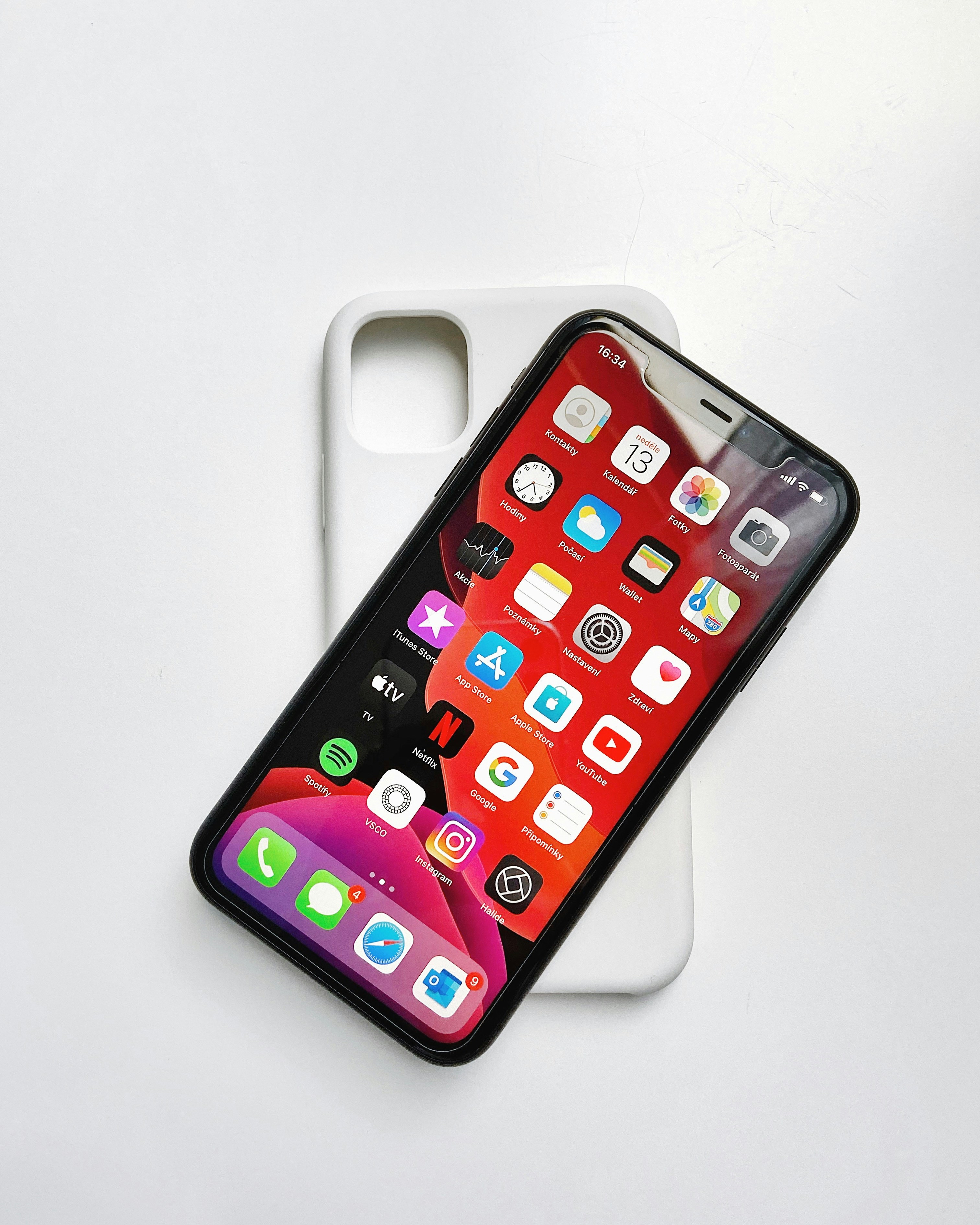 iOS 18.4 업데이트