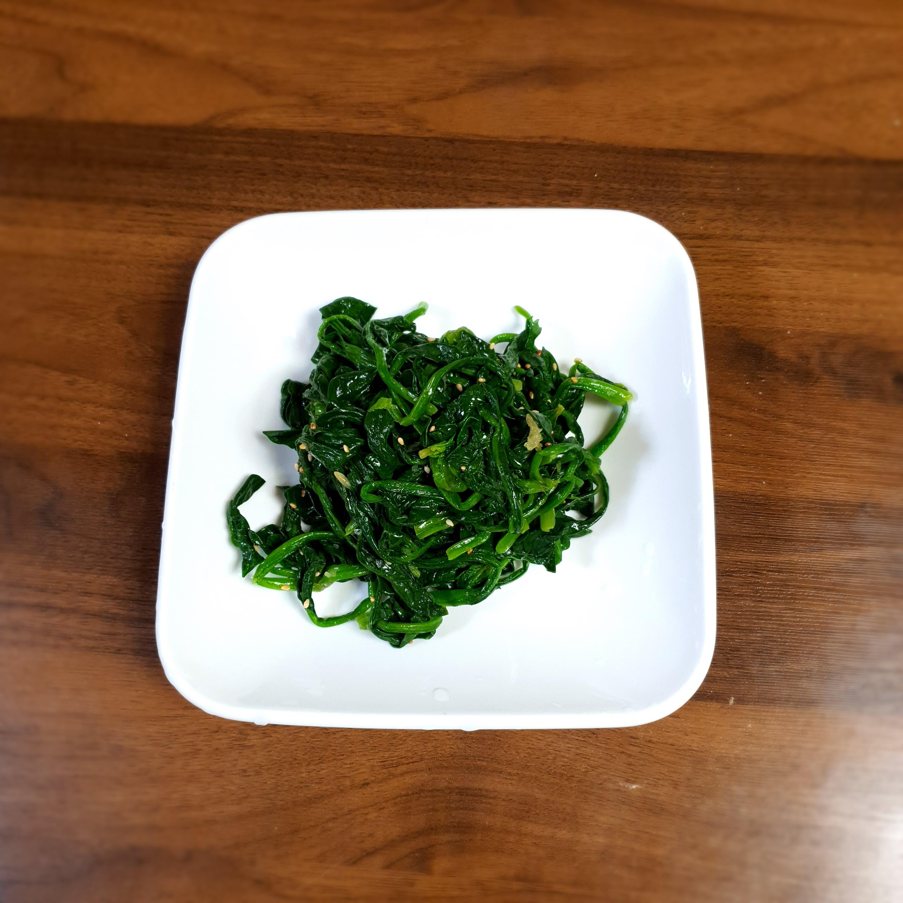  시금치나물 맛있게 무치는법 / 시금치 무침 / 시금치 효능