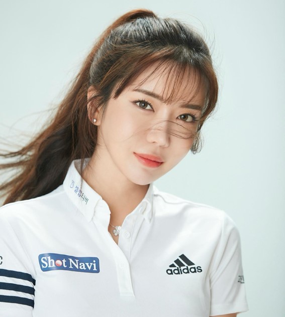  미녀 프로골퍼 골프선수 안신애 安信愛, 프로필 몸매 가슴 나이 인스타그램 주소 shinaeahn, 건국대학교