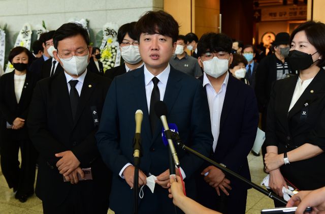  이준석 측 "성상납 직접 증거 없는데, 무슨 징계냐"