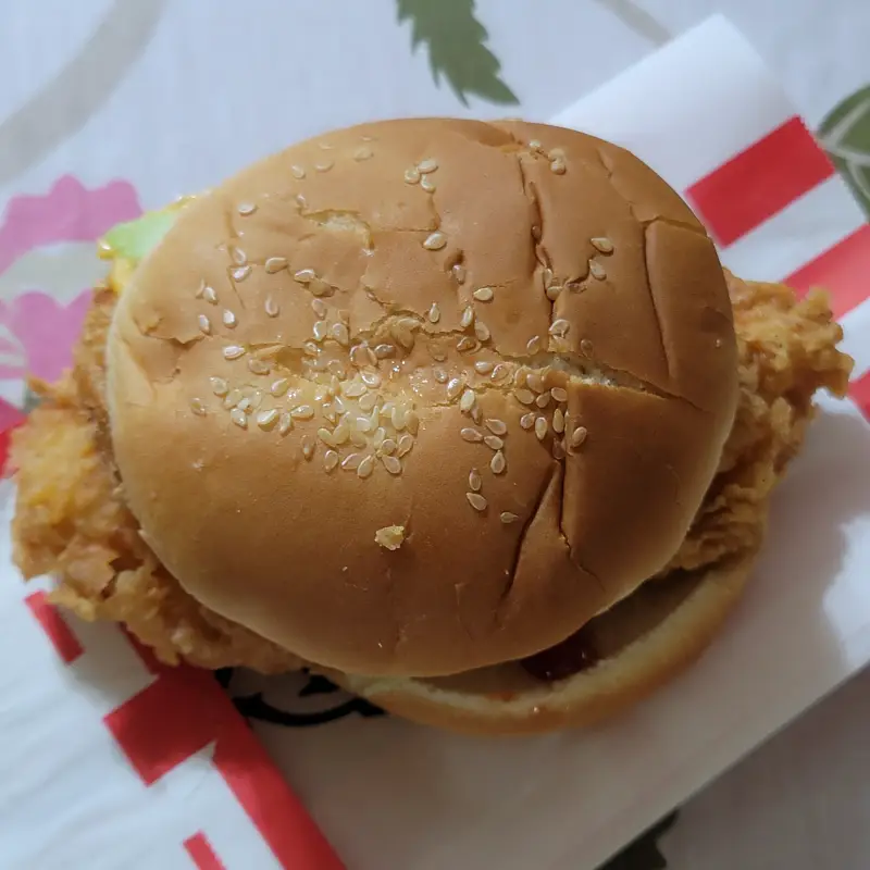 kfc-에그타워버거-사진