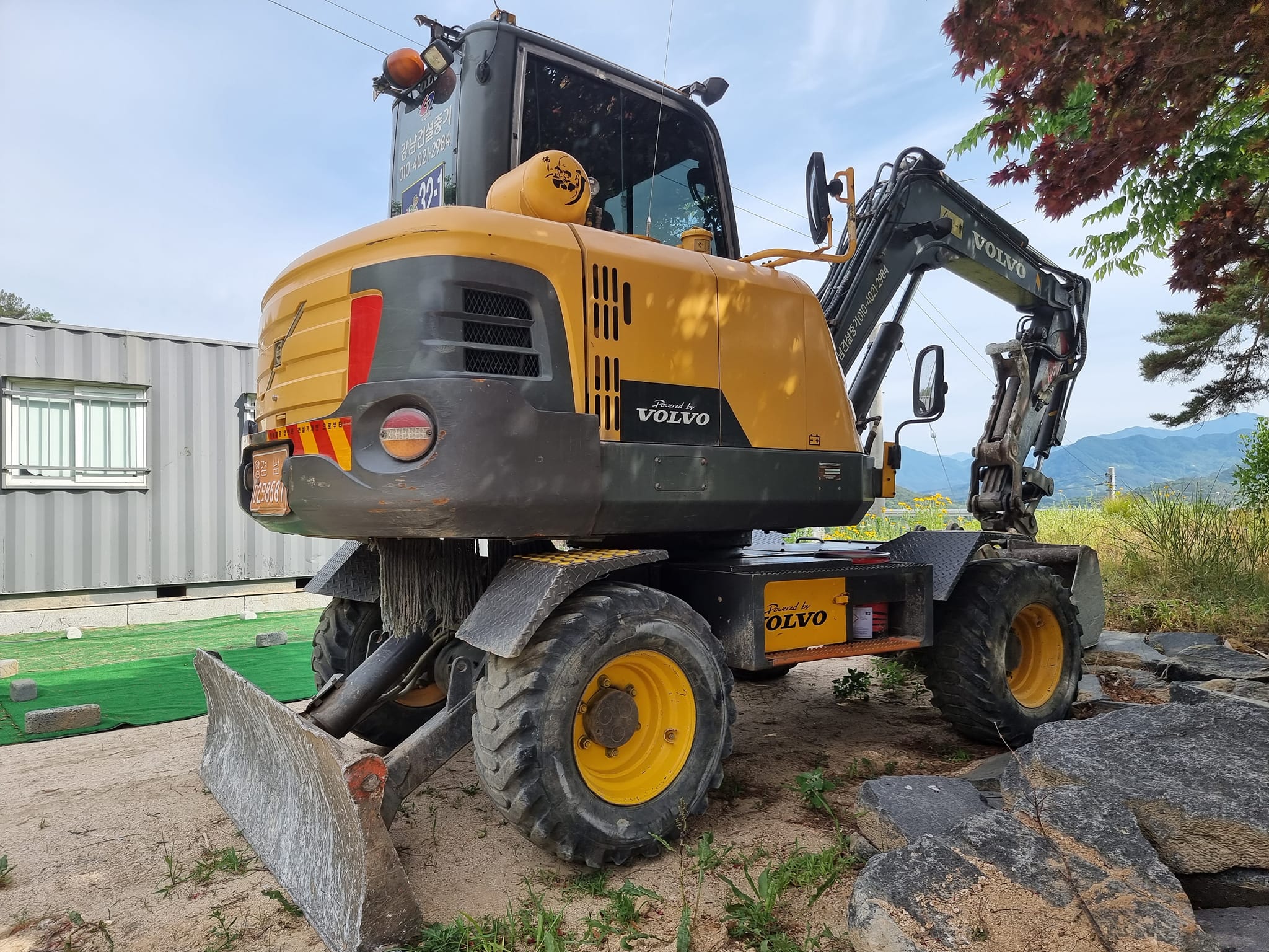  볼보 VOLVO EW55 모델 2010년식 4000만원 판매합니다