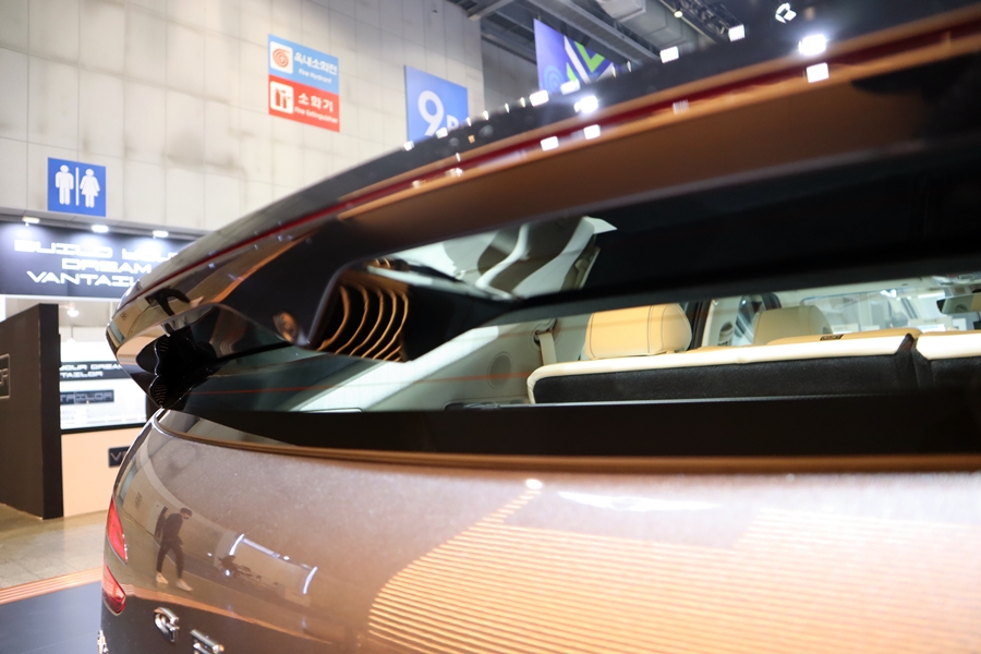 모터쇼실내가 더 27