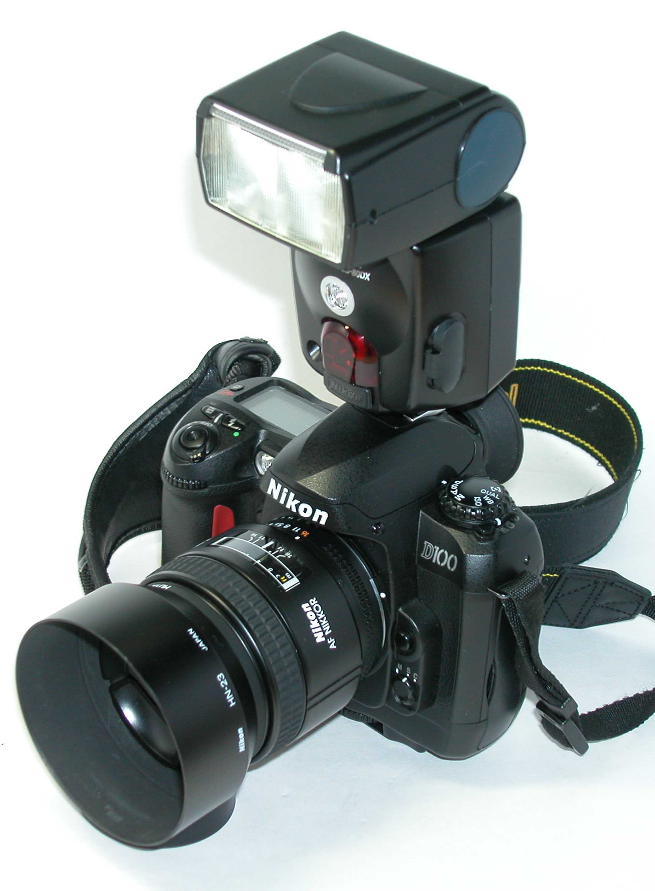 NIKON Speedlight SB80DX, SB25, SB16 2004.04.13