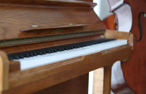 피아노 연습에 도움이 되는 기술적 도구
