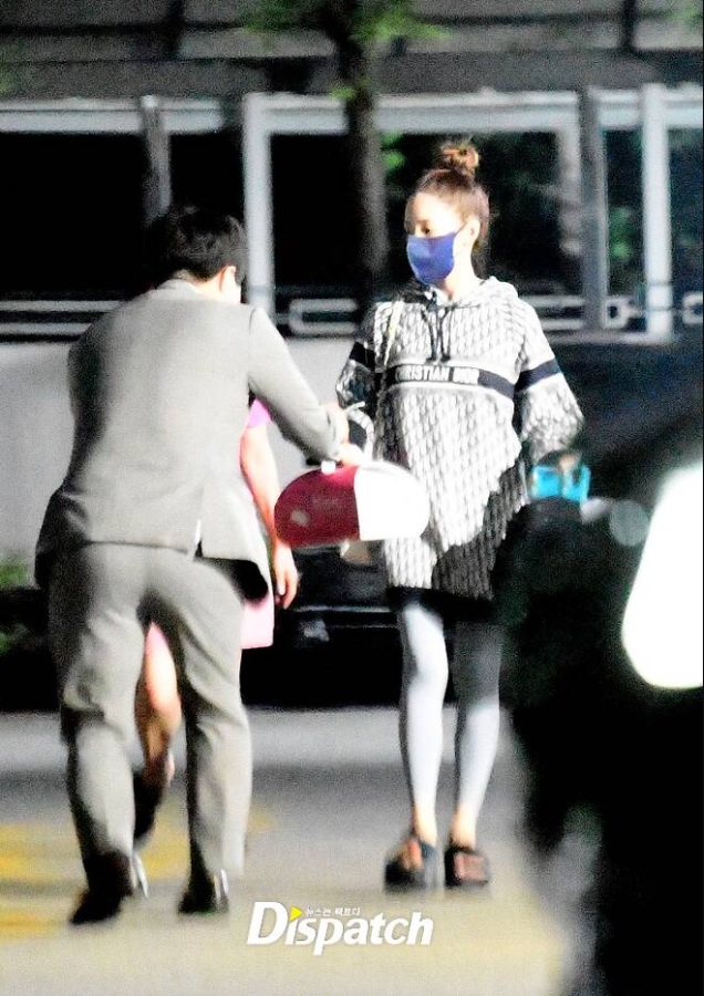  배우 박민영과 비밀연애 재력가 누구? 명함엔 ‘빗썸’ 회장