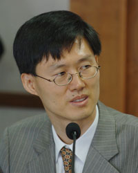 법정에서의 문형배