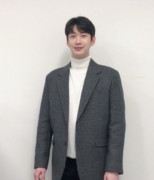 김윤상아나운서