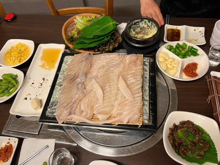 Pureunbada (푸른바다) 1