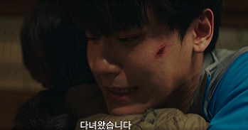 나쁜-엄마-12회-줄거리-엄마-영순(라미란)에게-다녀왔습니다-라고-말하는-강호(이도현)