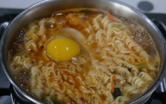  라면 건강하게 먹는 5가지 방법