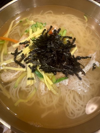 행복한잔치국수 이미지