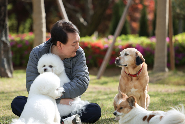 윤석열-김건희-반려견-반려묘-가족