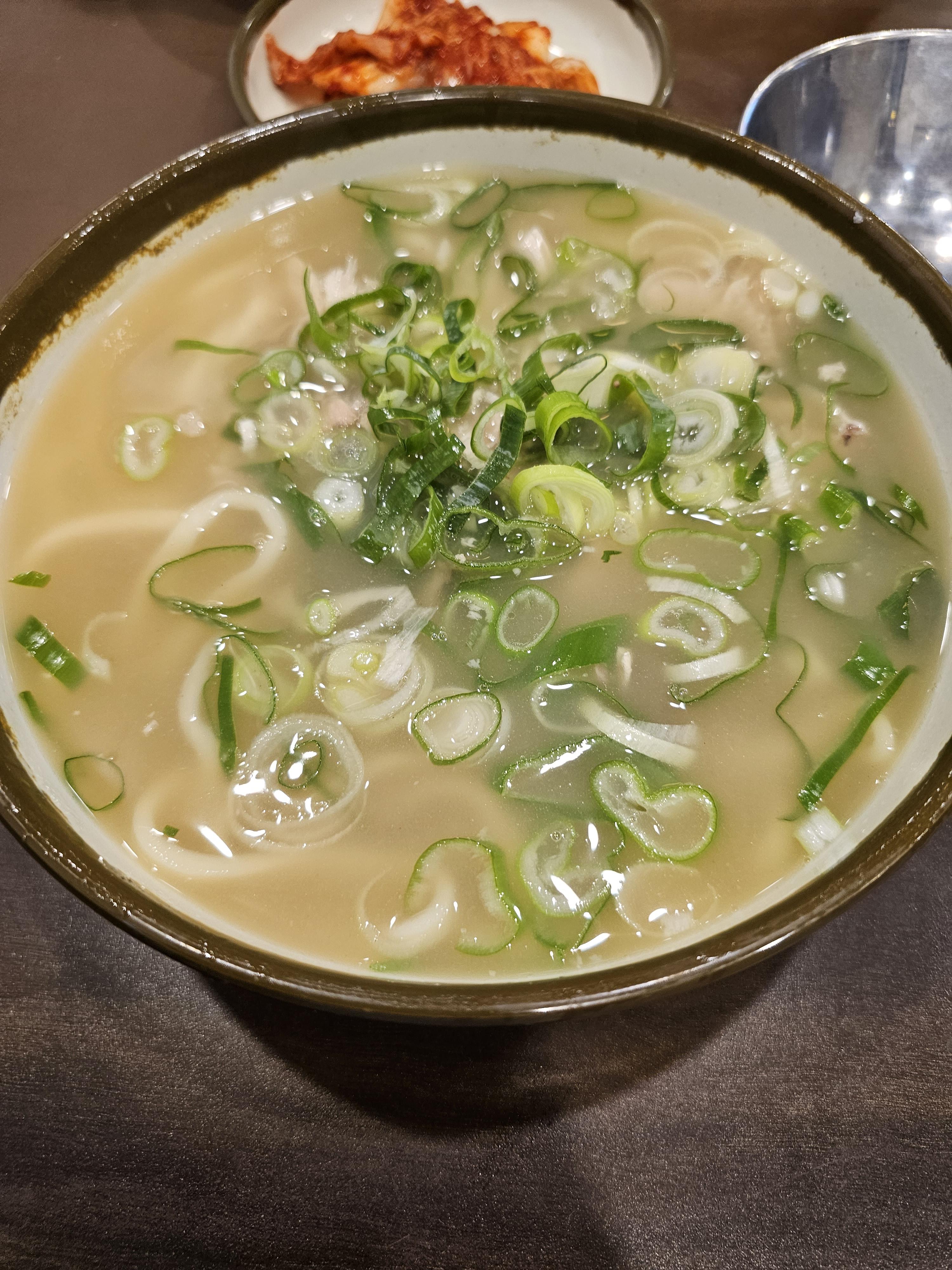 일산칼국수 이미지
