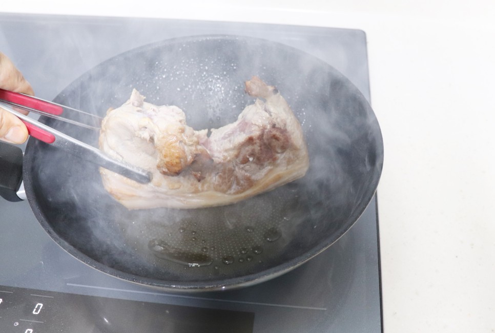 어남선생님 류수영 김치찜 레시피 돼지고기 앞다리접시 묵은김치요리 25