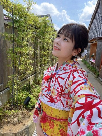 
일본휴일 기모노 입은 여자