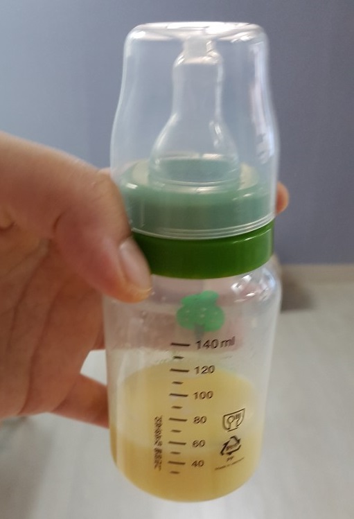 산후조리 중 모유수유 성공 팁~!! 엄마와 모유촉진차, 산모에게 좋은 음식의 모유량을 늘려주는 13