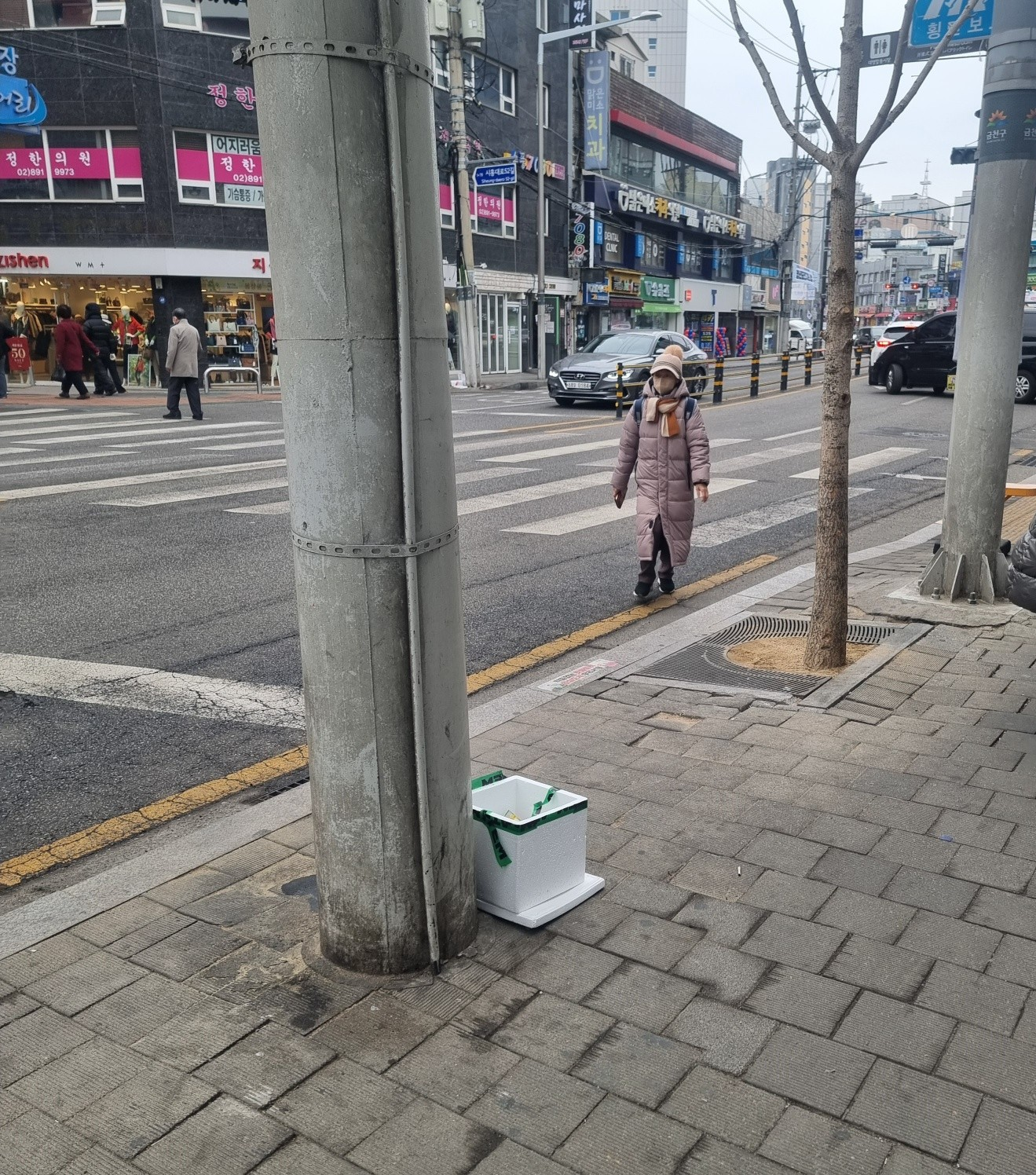 금천구, 스마트 가로휴지통 도입으로 거리 환경 개선 기대 금천구, 스마트 가로휴지통 도입으로 거리 환경 개선 기대