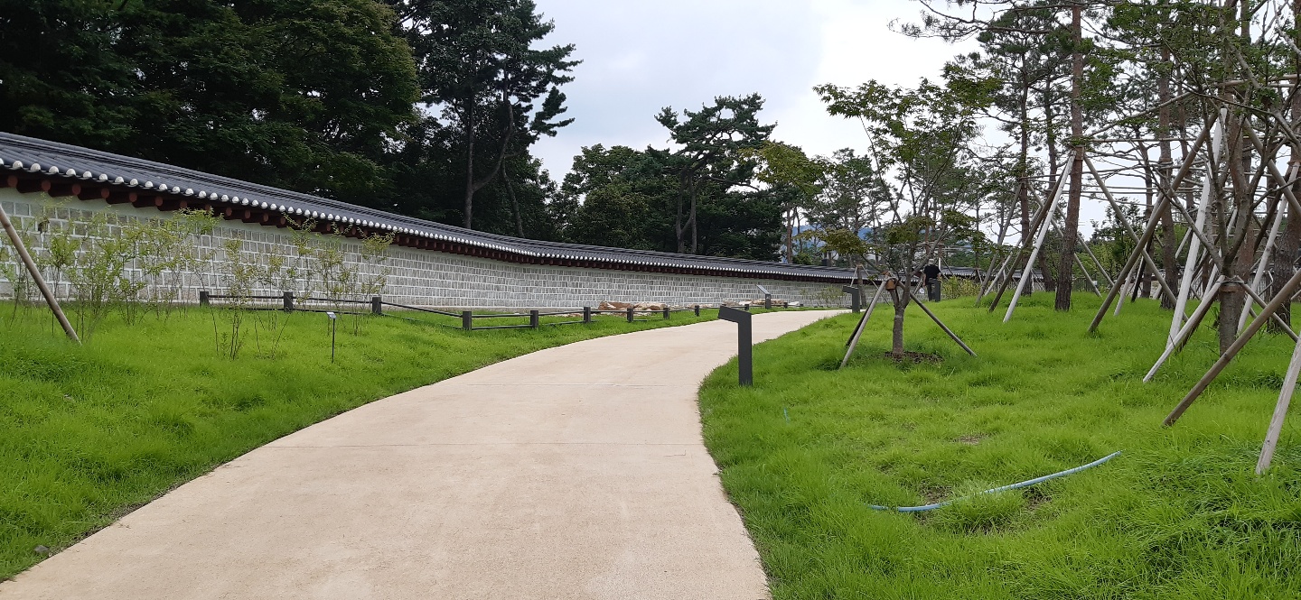  90년 만의 창경궁과 종묘 연결 / 왕의 길 궁궐담장길 탐방
