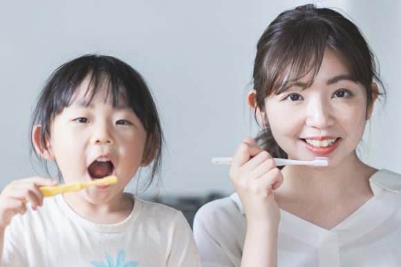  양치질이 당뇨를 막는다/당뇨를 유발 시키는 4가지습관