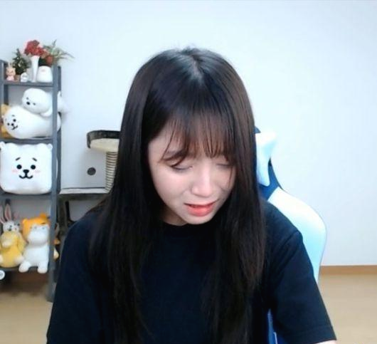  쯔양민증위조 담배 일진 학폭논란