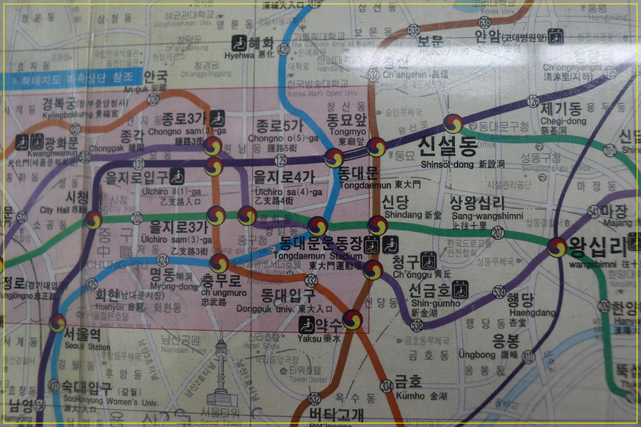 김포 전철노선도 5호선 김포공항역에 설치된, 3