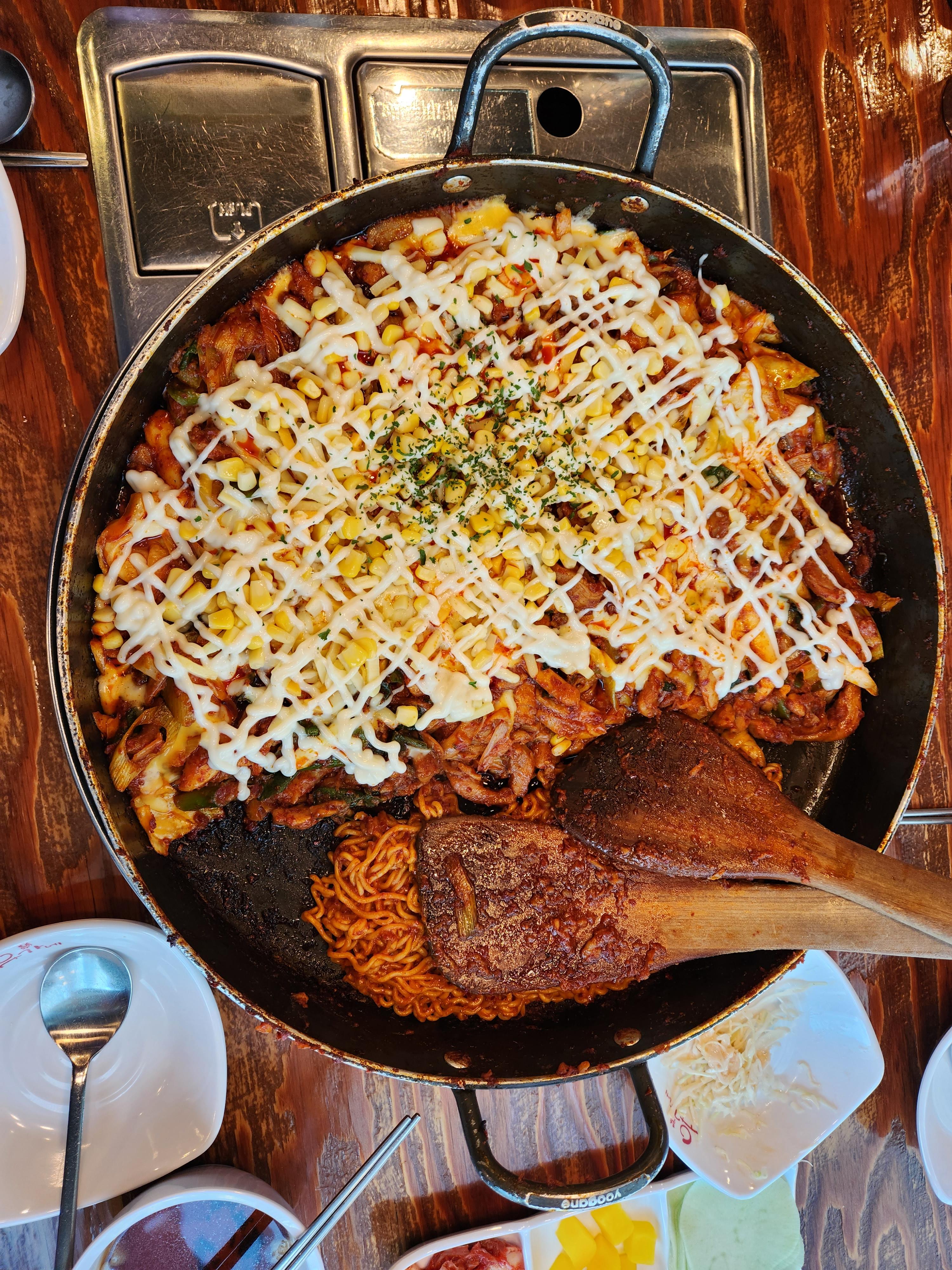 콘치즈닭갈비