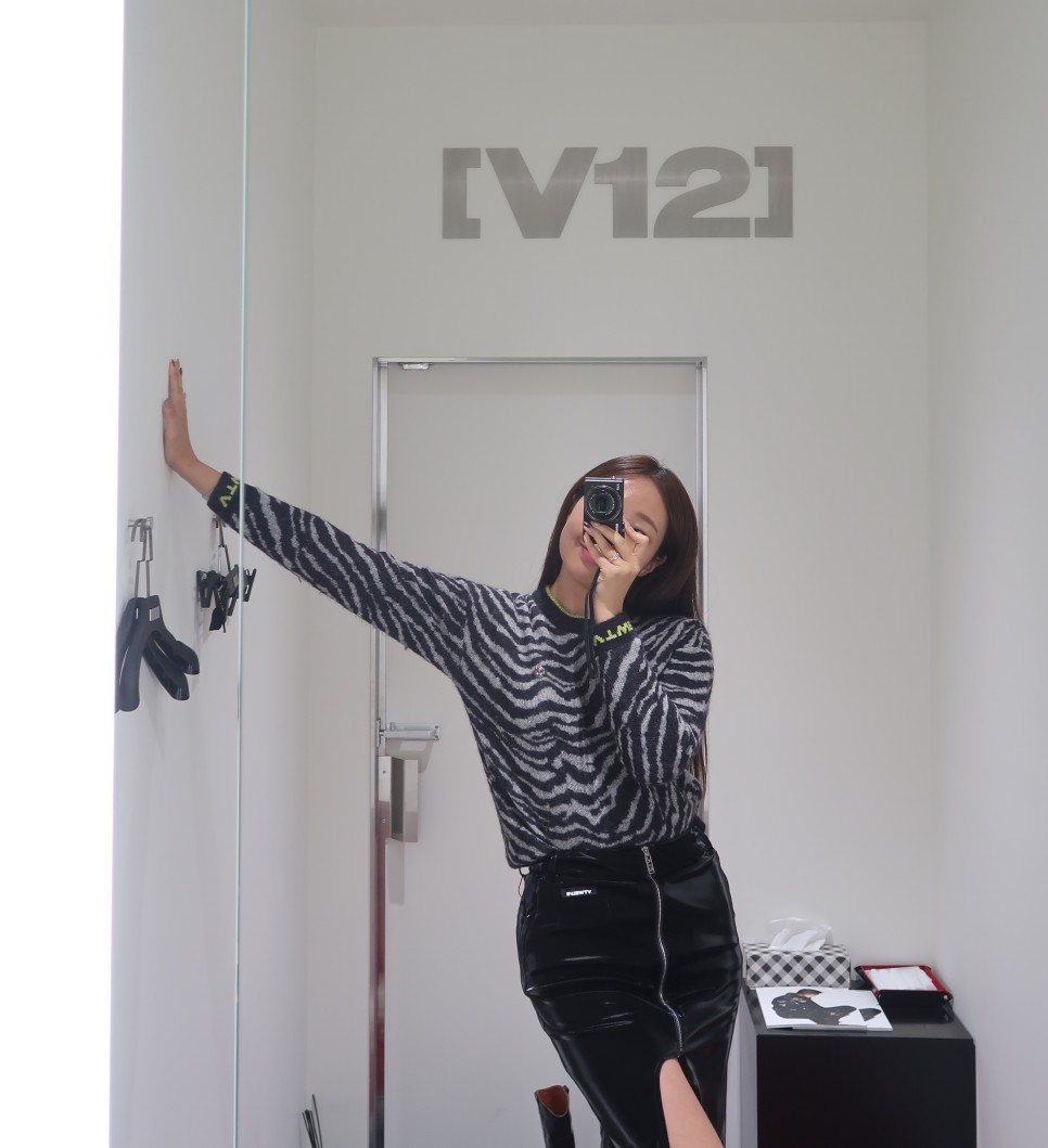 골프가방 브랜드 하이엔드 골프웨어 브랜드 V12 23